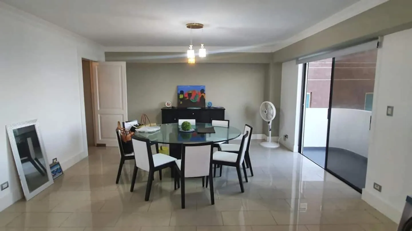 601 Stunning Elegant Malecon Oceanview Apartment Santo Domingo