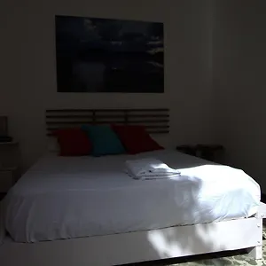 2* Maison d'hôtes La Puerta Roja